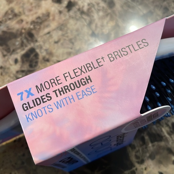 Conair Detangle Delight Round Brush - Picture 12 of 12